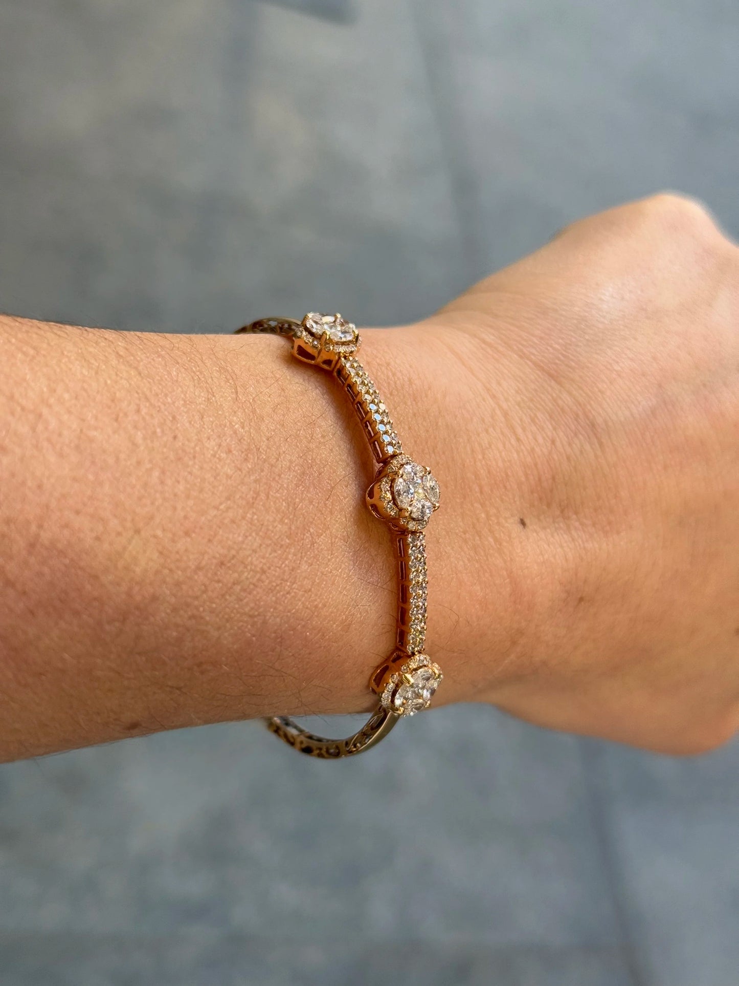 Ladies Yellow Three Clover Design Cuff