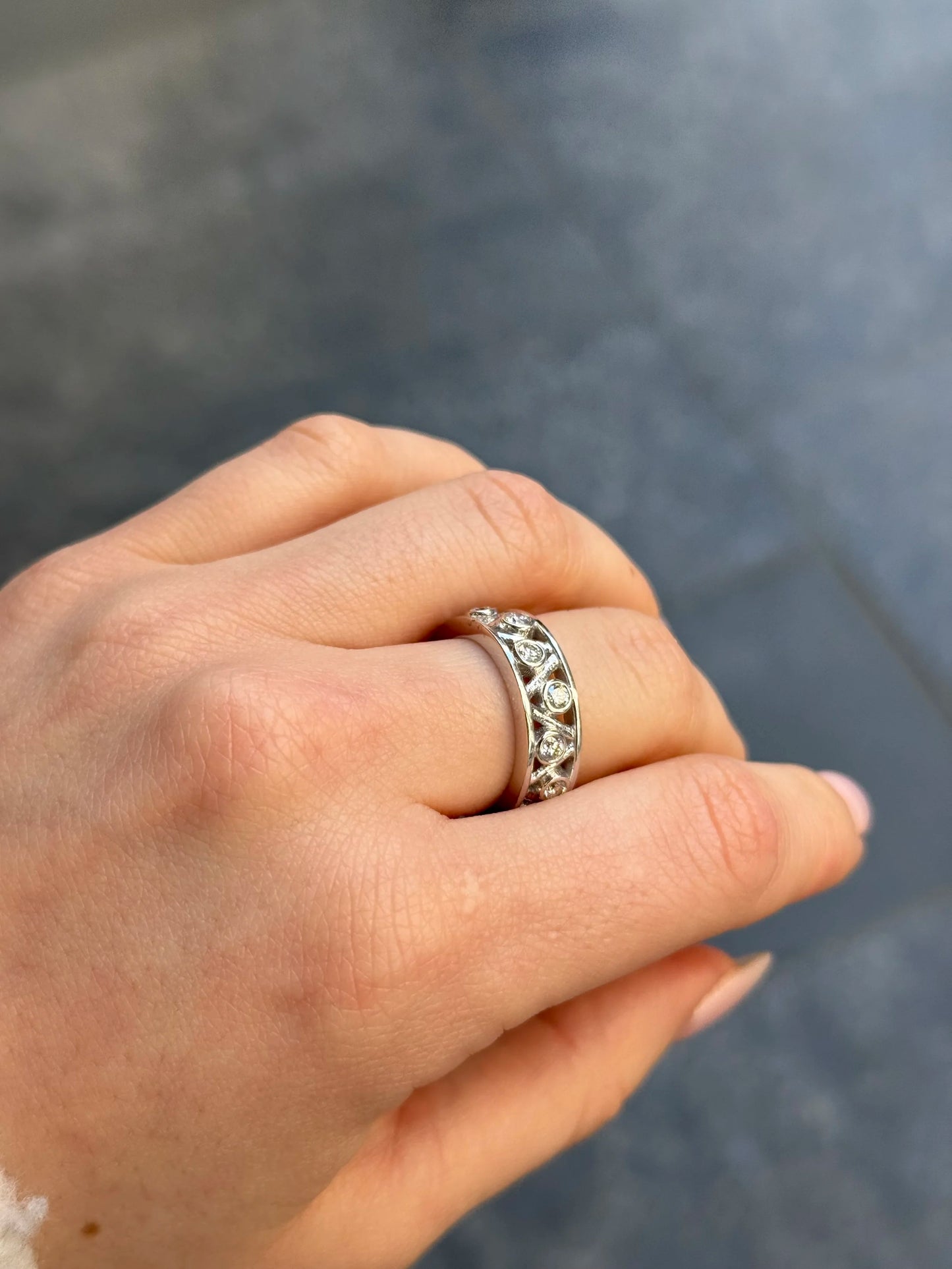 Ladies Spaced Out Bezel Set Band
