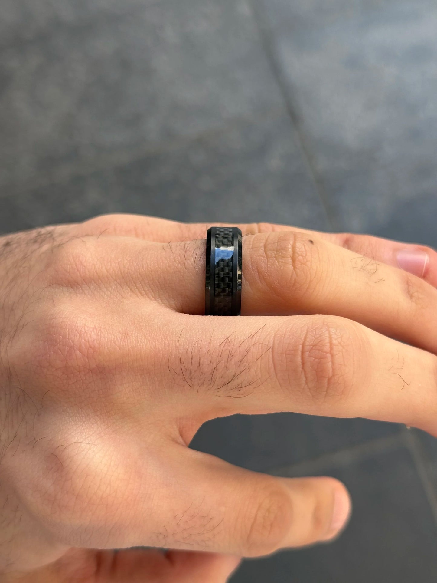 Men's Carbon Fiber Wedding Band