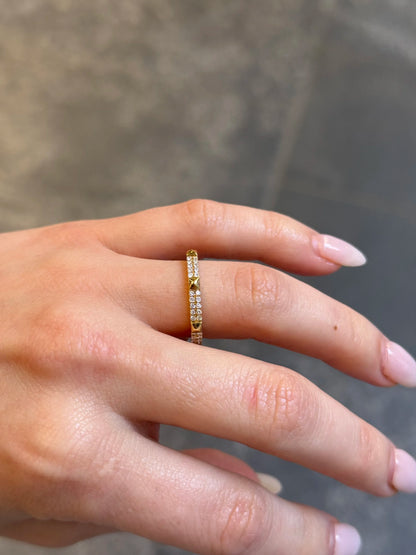 Ladies Alternating Two Row Diamond and Gold Wedding Band