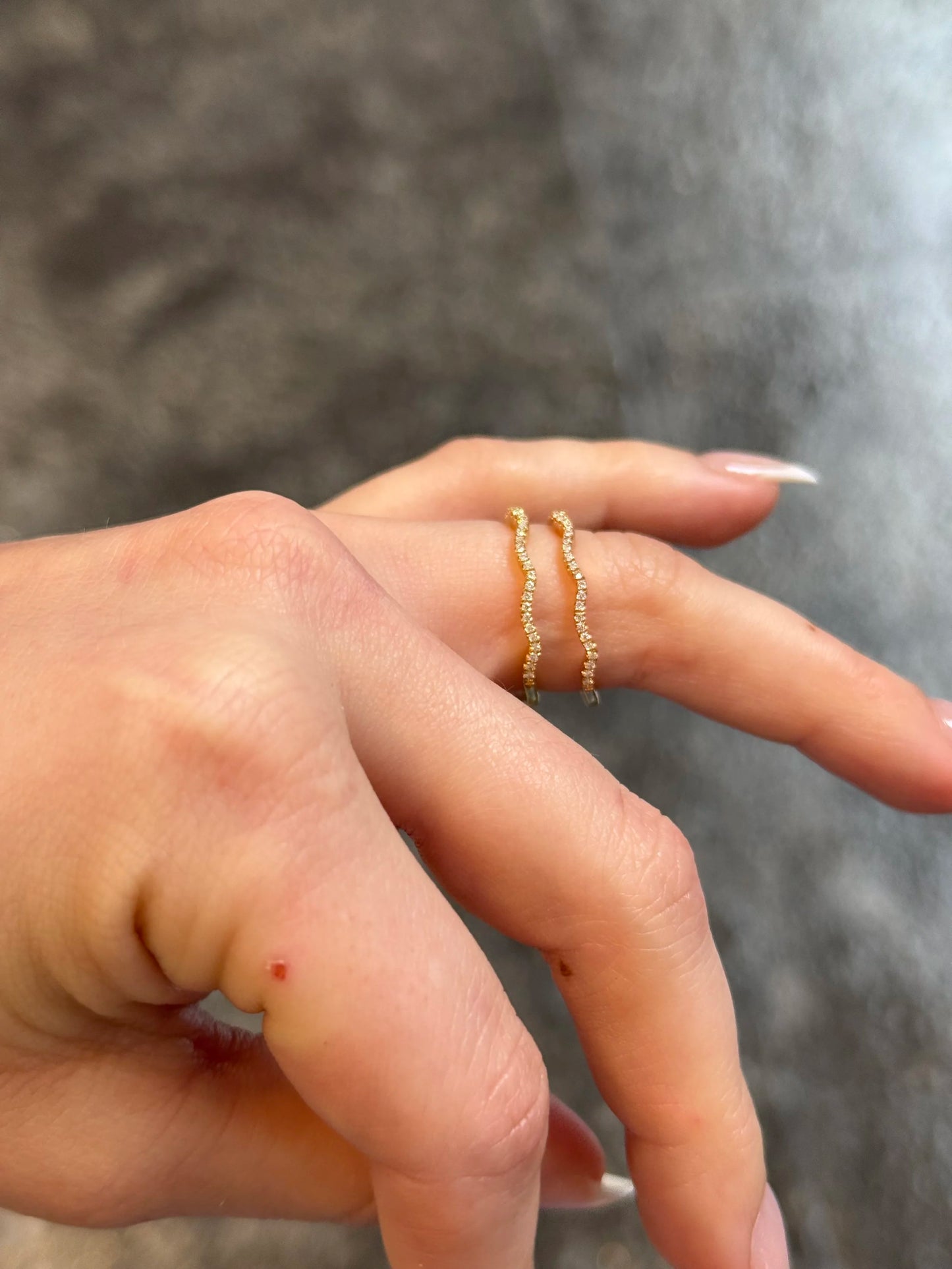 Ladies Wavy Diamond Wedding Band