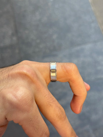 Men's Matte and Polish Diamond Cut Wedding Band
