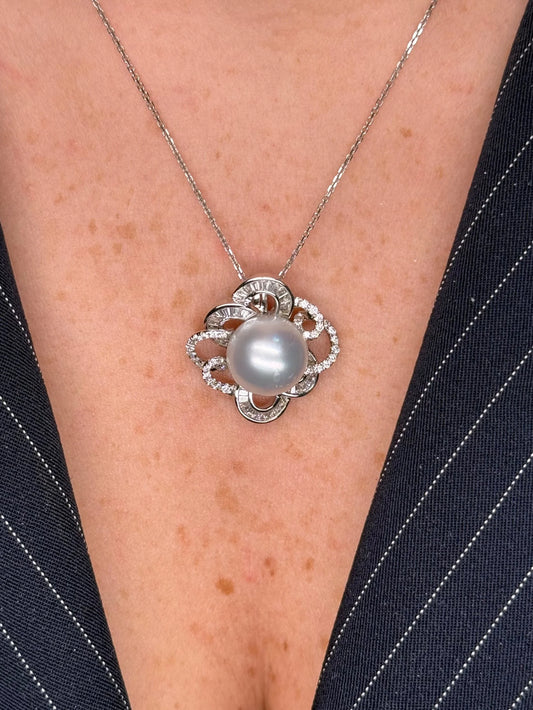 Ladies Spaced Out Diamond Flower and Pearl Pendant