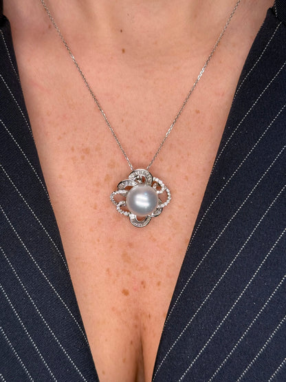 Ladies Spaced Out Diamond Flower and Pearl Pendant