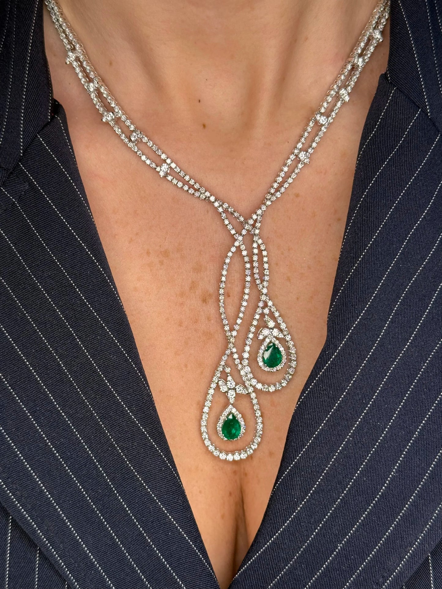 Ladies Emerald and Diamond Gala Style Necklace