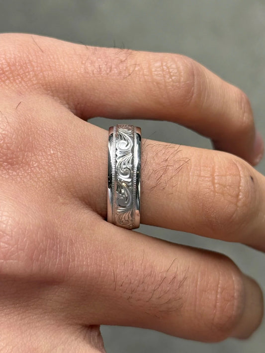 Men's Hand Engraved Center with Miligrain and Polish Sides