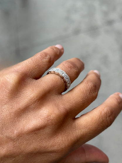 Ladies Mini Wavy Fancy Diamond Band
