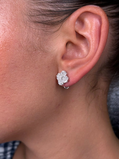 Ladies Cluster Clover Shaped Earring